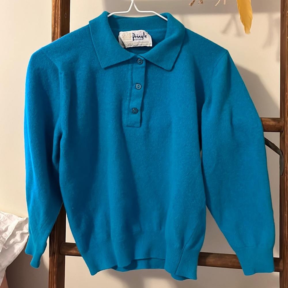Pringle of Scotland collared pullover/sweater. Size 38